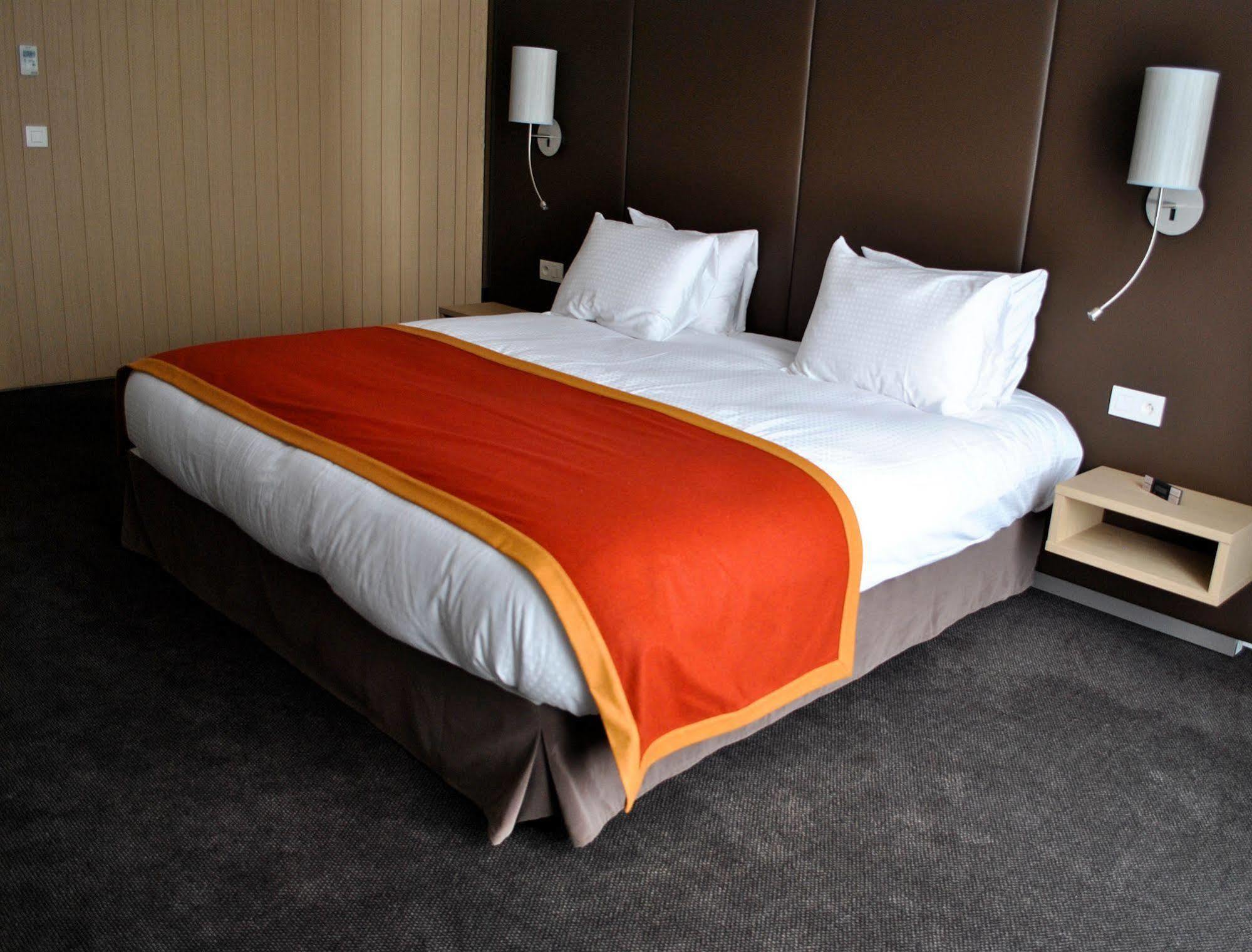 Hotel De La Source 프란코르챰프스 외부 사진